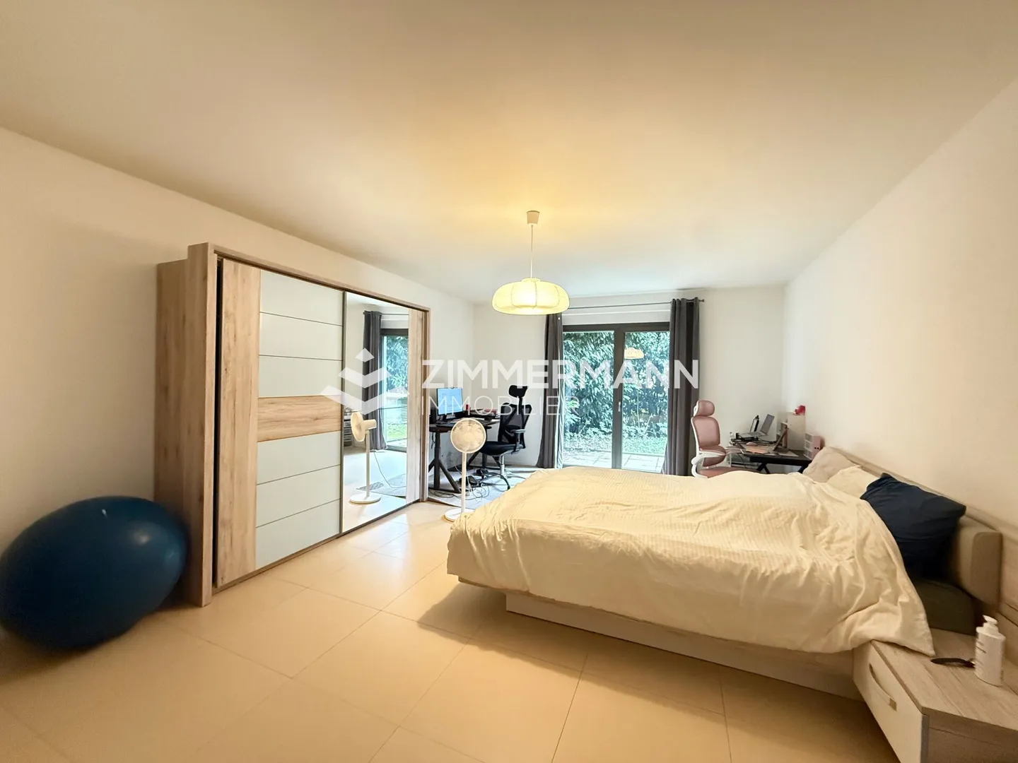 Hochwertige Wohnung mit Garten zu verkaufen! - Foto 8 von 12