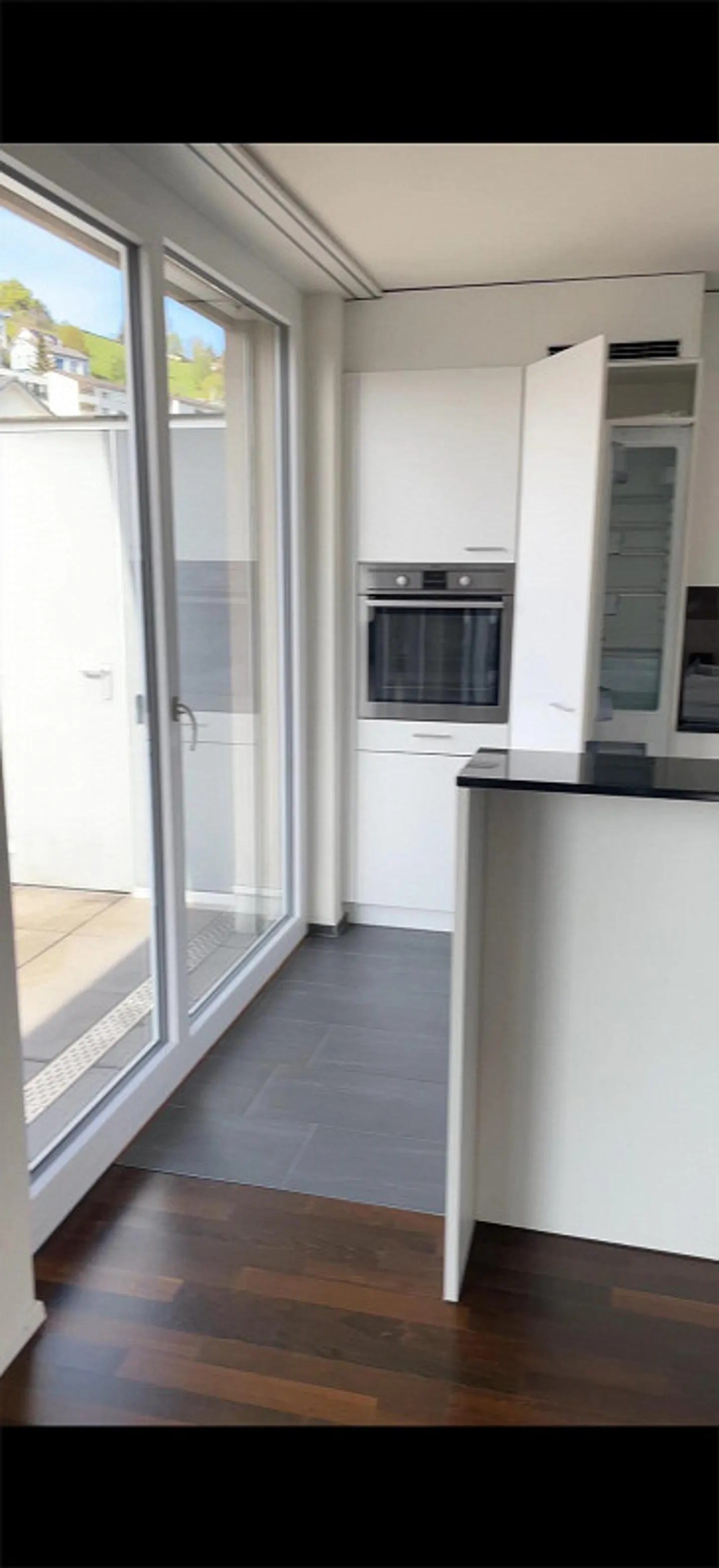 Appartement 4,5 pièces - Photo 2 sur 15