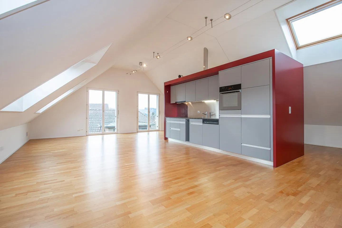 Au centre de Huttwil dans le meilleur emplacement - Photo 2 sur 5