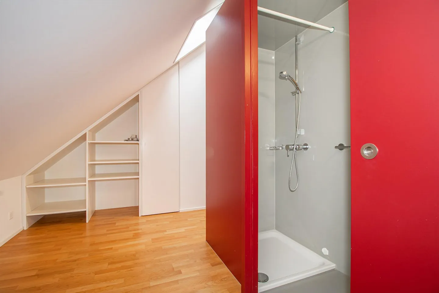 Au centre de Huttwil dans le meilleur emplacement - Photo 4 sur 5