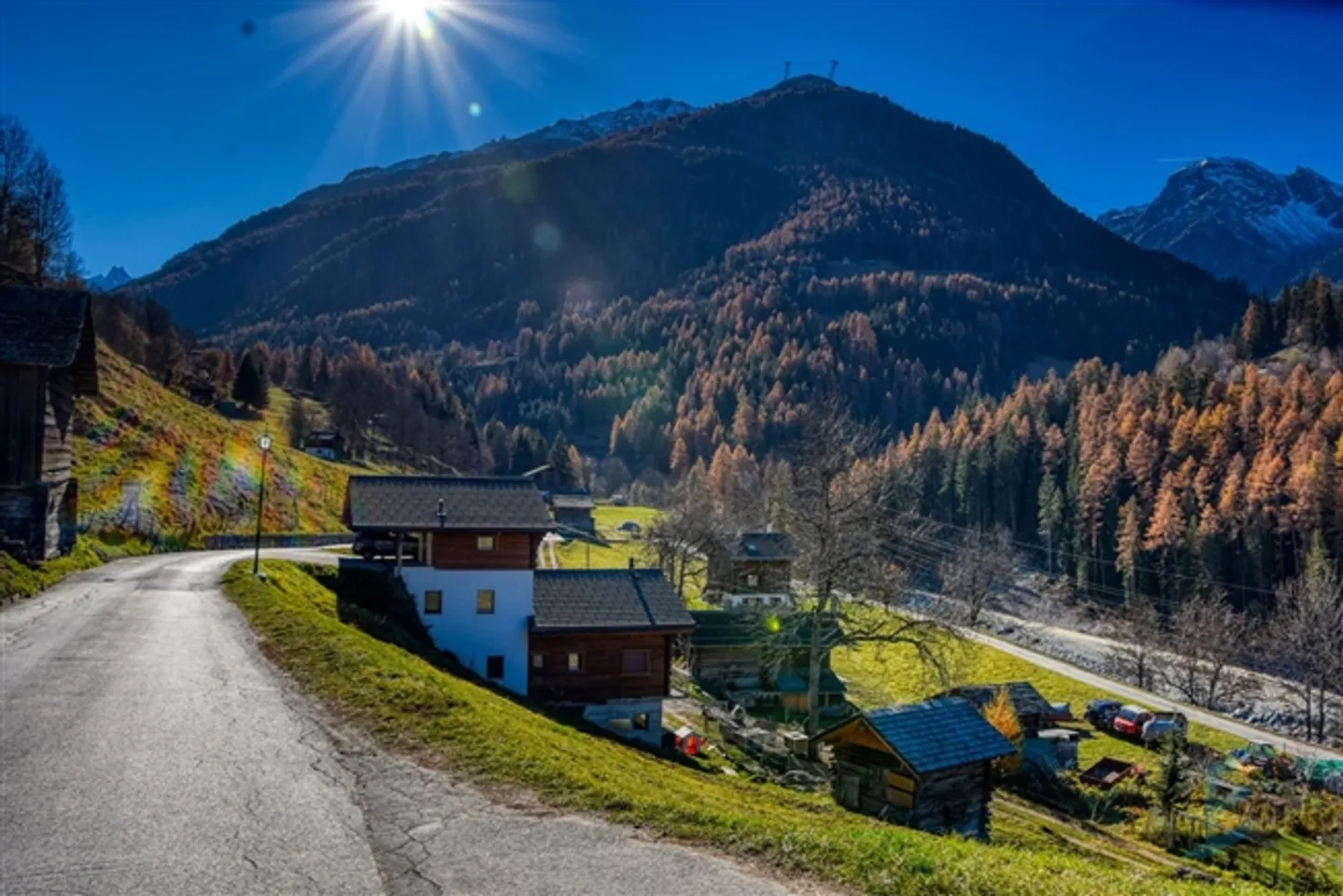 Terreno edificabile esclusivo nel pittoresco villaggio di Mission - Foto 5 di 9