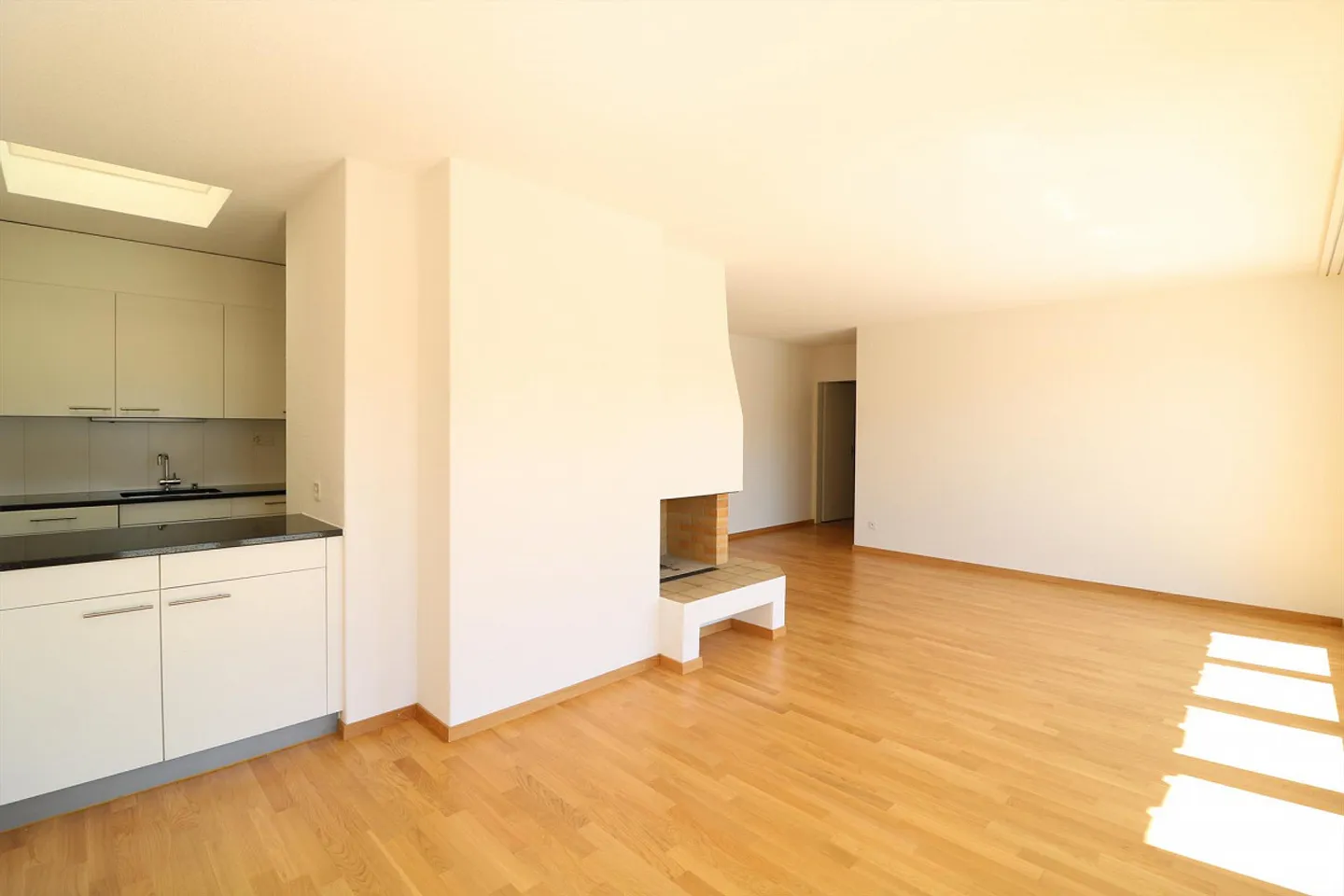 Appartamento attico di 2,5 stanze con grande terrazza - Foto 3 di 7