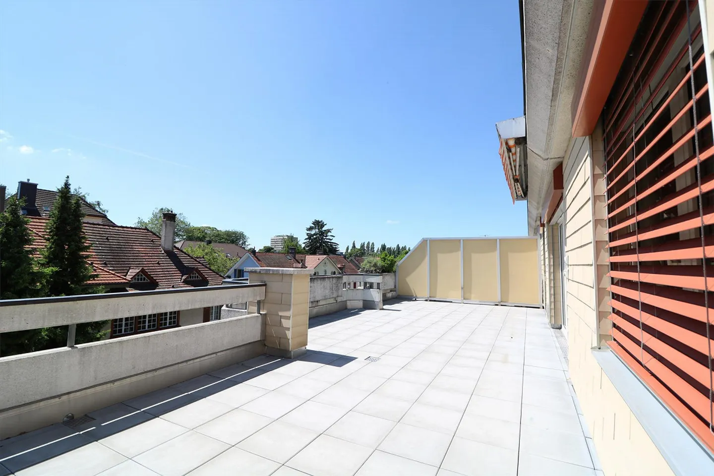 Appartamento attico di 2,5 stanze con grande terrazza - Foto 6 di 7