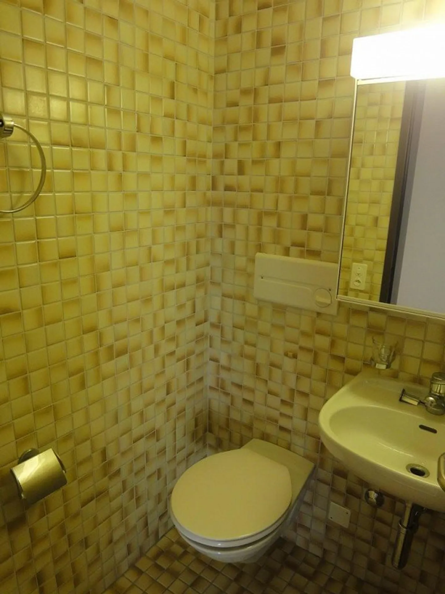 Grosszügige Wohnung befristet bis 31.03.2028 - Foto 8 von 10