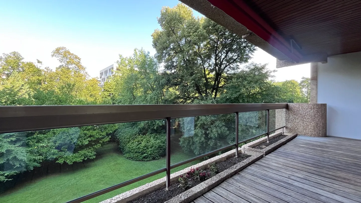 Appartement de Luxe avec Terrasse - Photo 1 sur 12