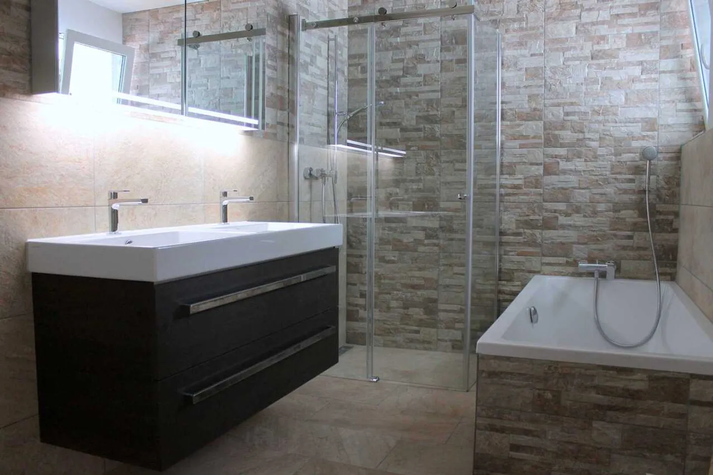 Maisonette di 4,5 stanze con giardino a Reiden - Foto 3 di 5