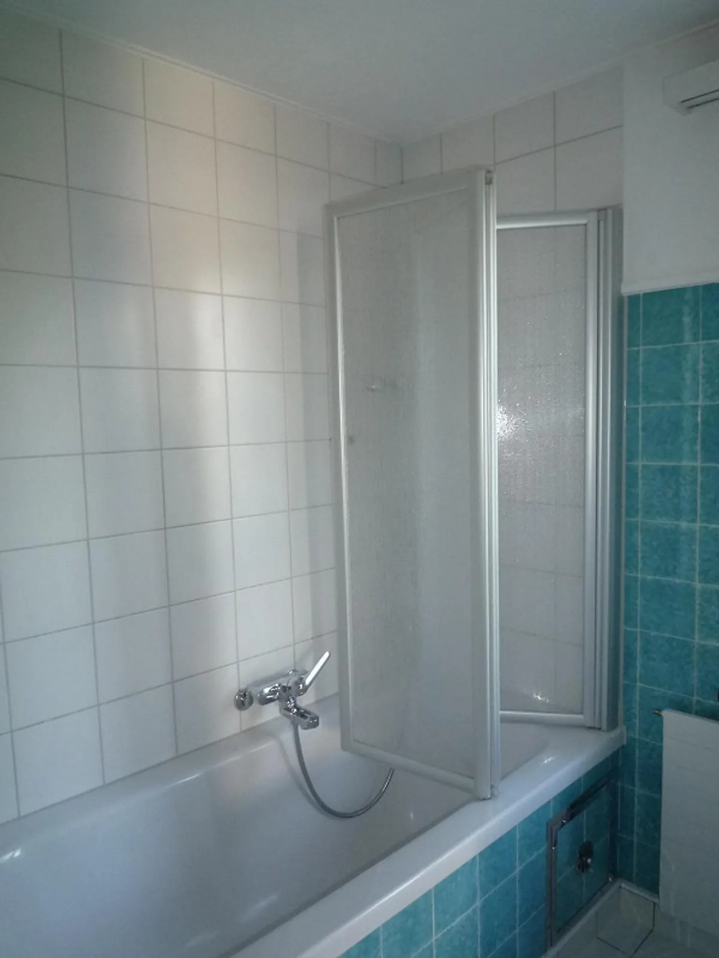 Vivre avec vue sur le lac et la montagne : Appartement chalet confortable dans un endroit calme - Photo 13 sur 15