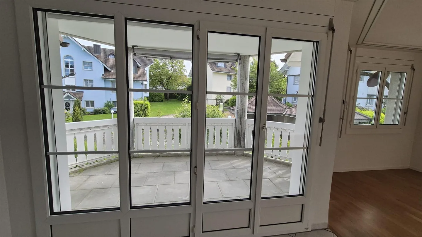 Charmante appartement de 4,5 pièces dans un quartier familial et calme - Photo 10 sur 19
