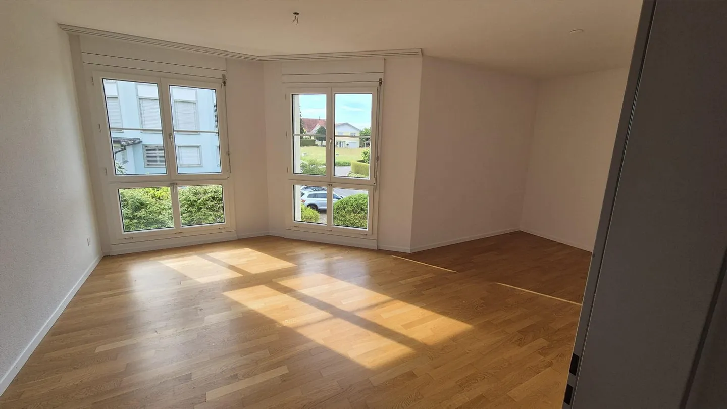 Charmante appartement de 4,5 pièces dans un quartier familial et calme - Photo 16 sur 19