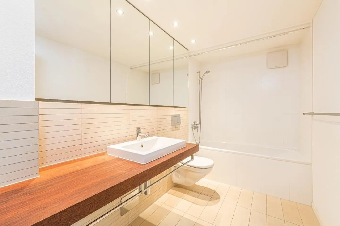 Modernes Apartment in Luzern - Foto 3 von 7