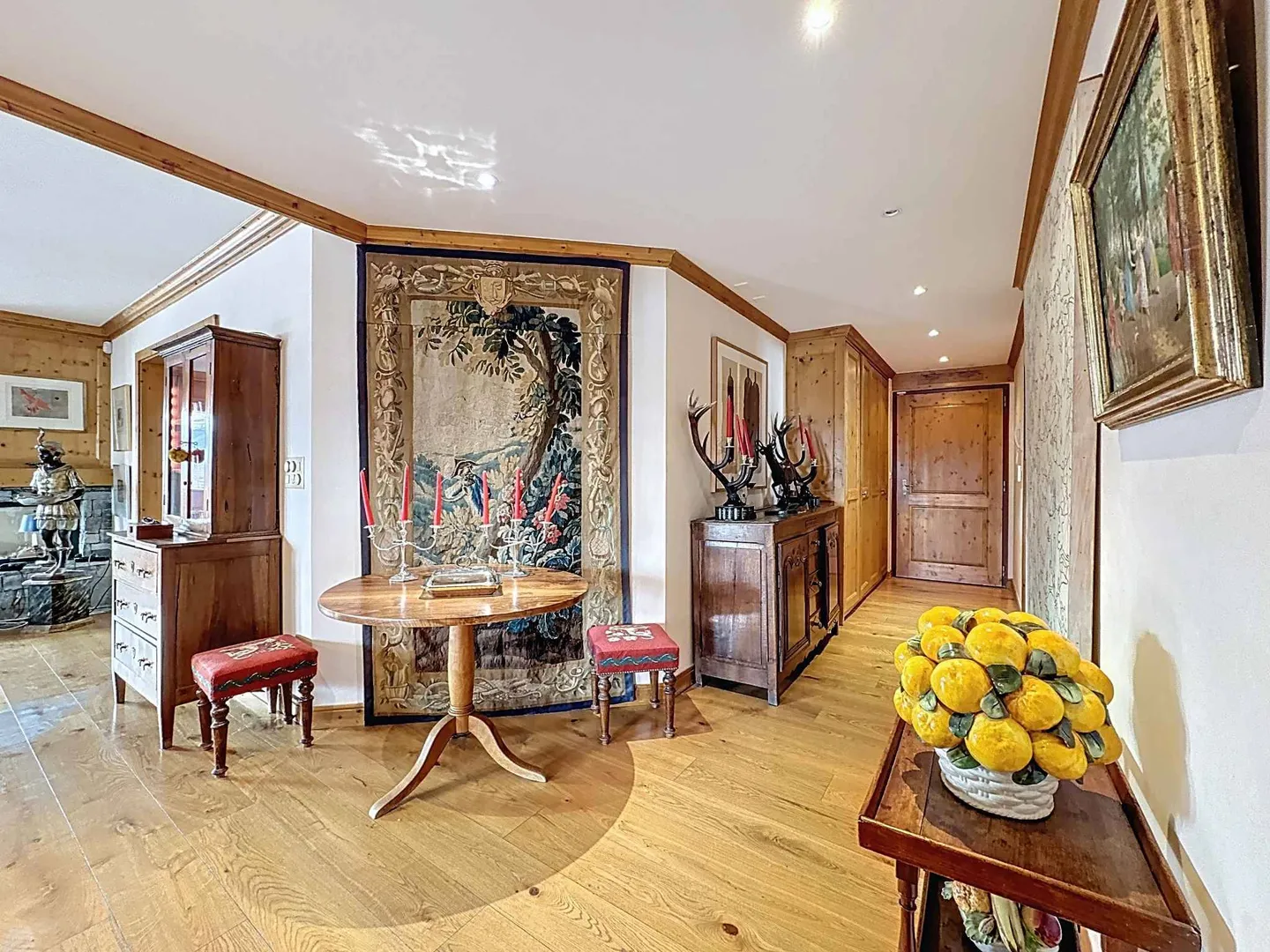 PRÄCHTIGE 5.5-ZIMMER-WOHNUNG MIT PANORAMABLICK AUF DIE ALPEN IN UNMITTELBARER NÄHE - Foto 6 von 10