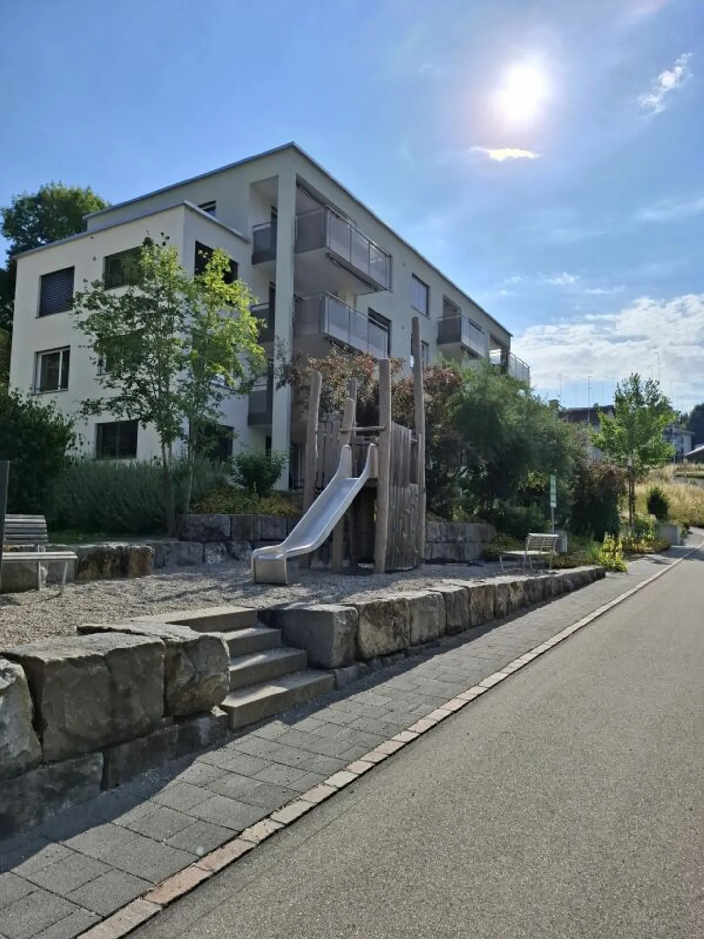 Appartamento mansardato di 3,5 locali a Grossdietwil - Foto 2 di 2