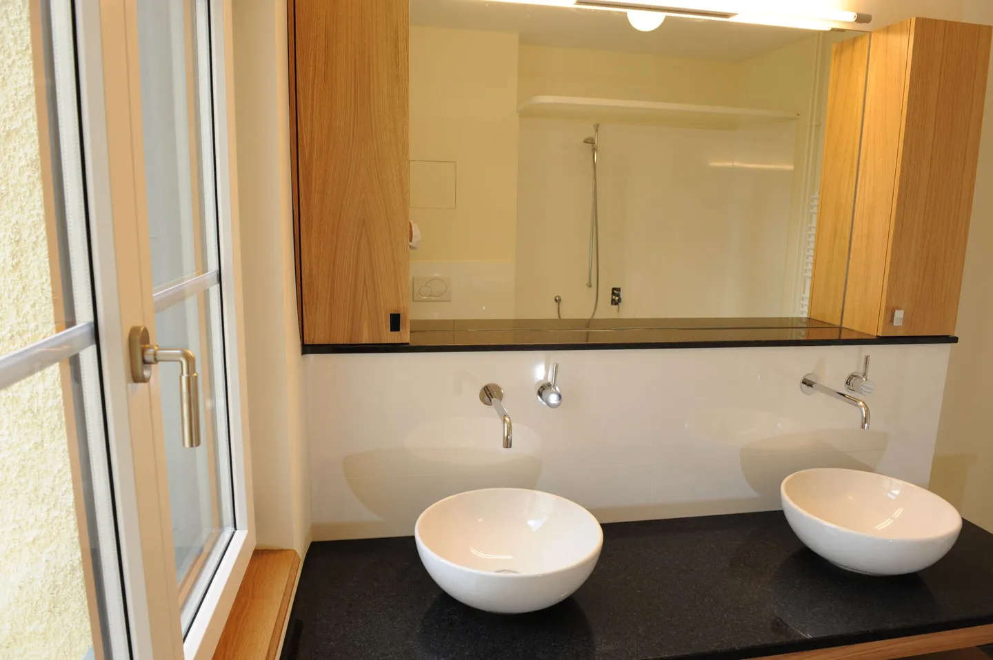 Charming 4.5-room old building apartment on the 1st floor in a Jugendstil corner property! - Photo 5 of 8