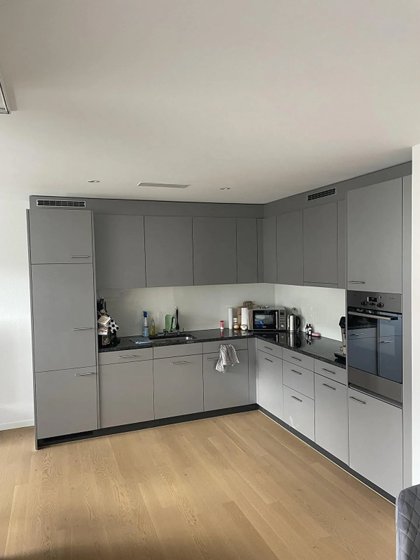 Nachmieter für helle 2 1/2 Zimmerwohnung - Photo 1 sur 8