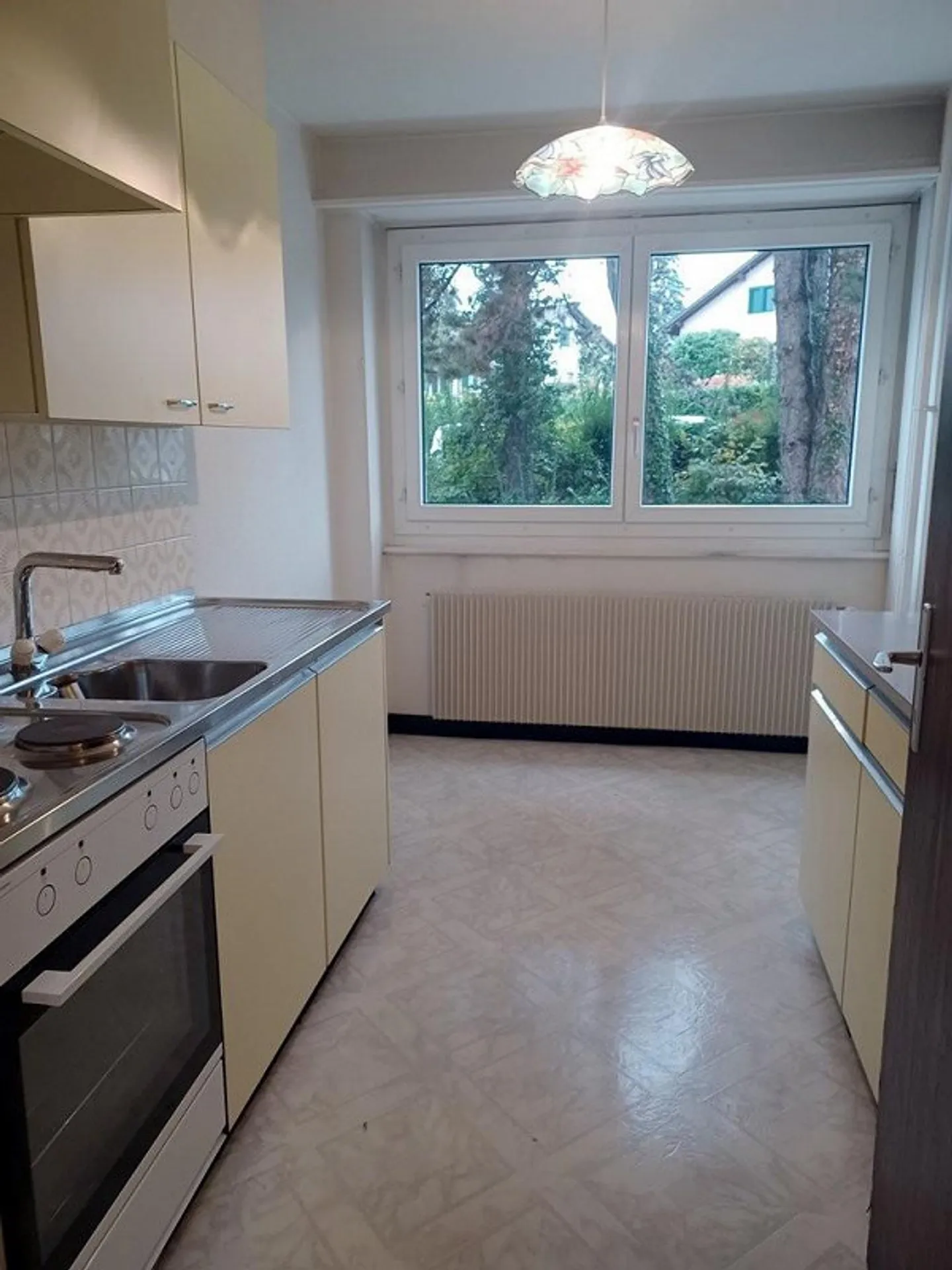 In ruhiger Lage, schöne 2-Zimmer-Wohnung von 57,5 m2 - Foto 8 von 10