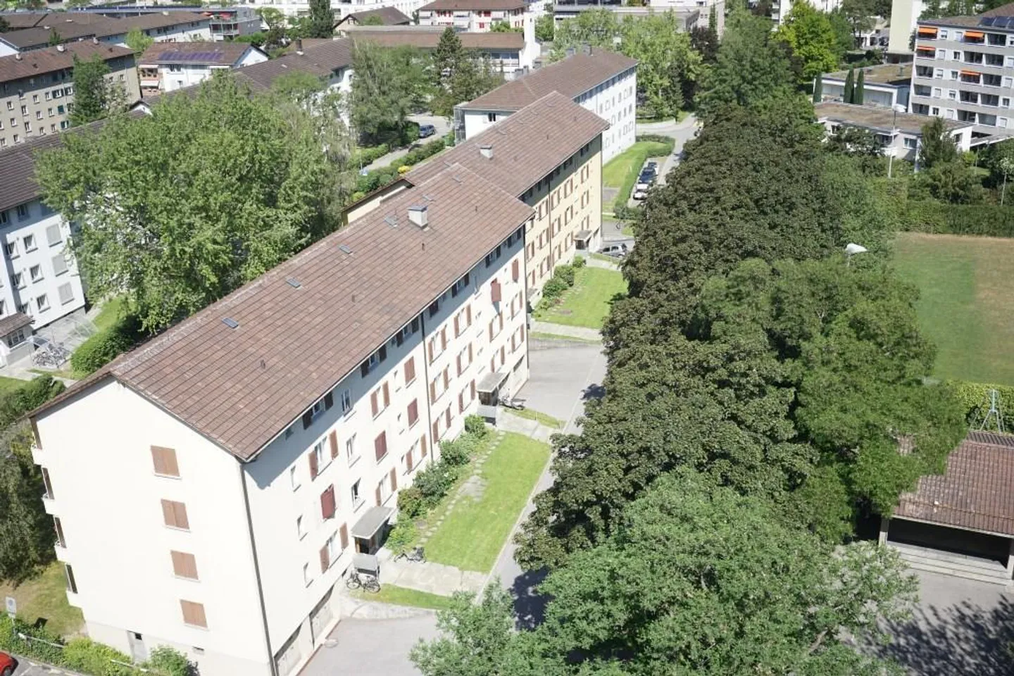 Affordable 4-room apartment on the 2nd floor for rent - Photo 1 of 12