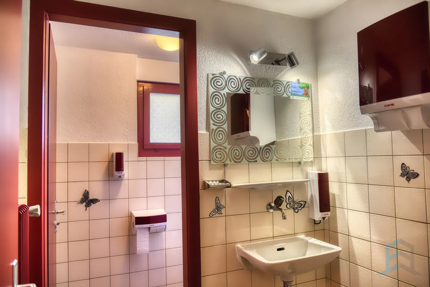 ESCLUSIVO Magnifico ristorante di 218m² nel centro del villaggio - Foto 11 di 15