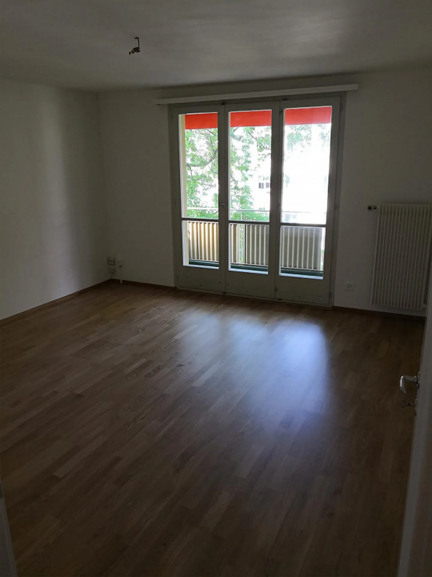 Affordable 4-room apartment on the 2nd floor for rent - Photo 10 of 12