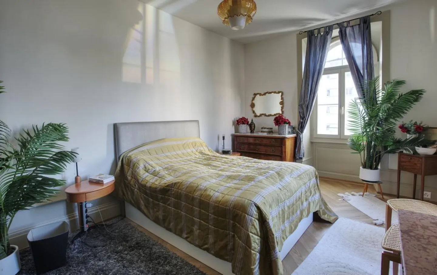 Elegante Wohnung mit Terrasse - Foto 3 von 6