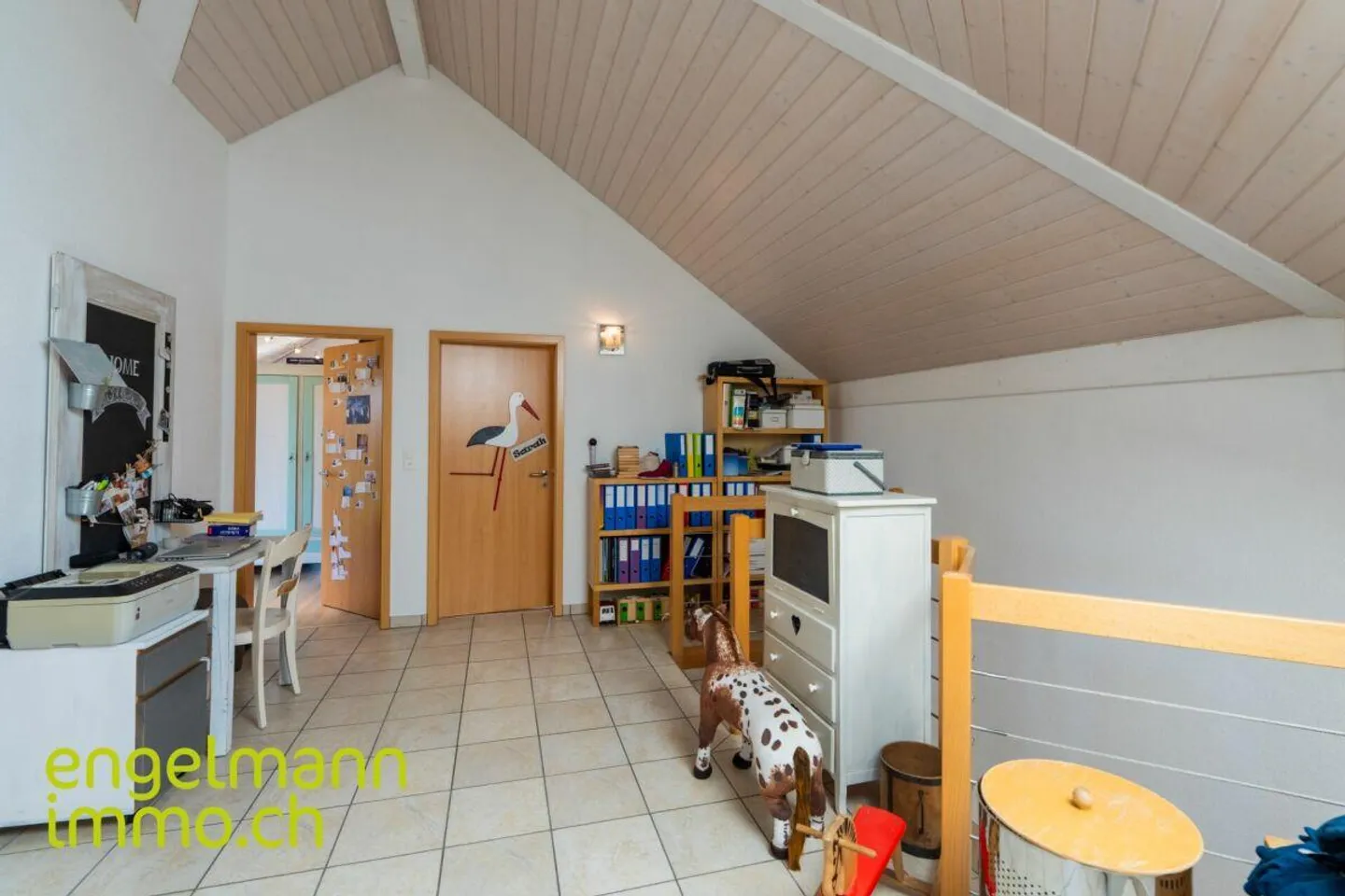 Maison familiale de 5.5 pièces / 5.5-Zimmer Einfamilienhaus - Photo 9 sur 17