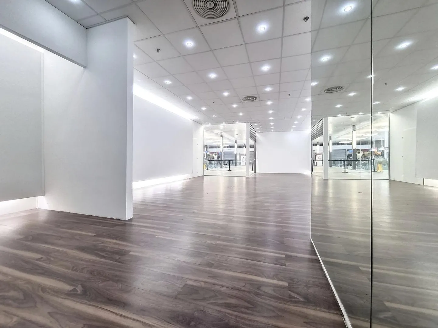 Espace Commercial à Conthey - Photo 2 sur 5