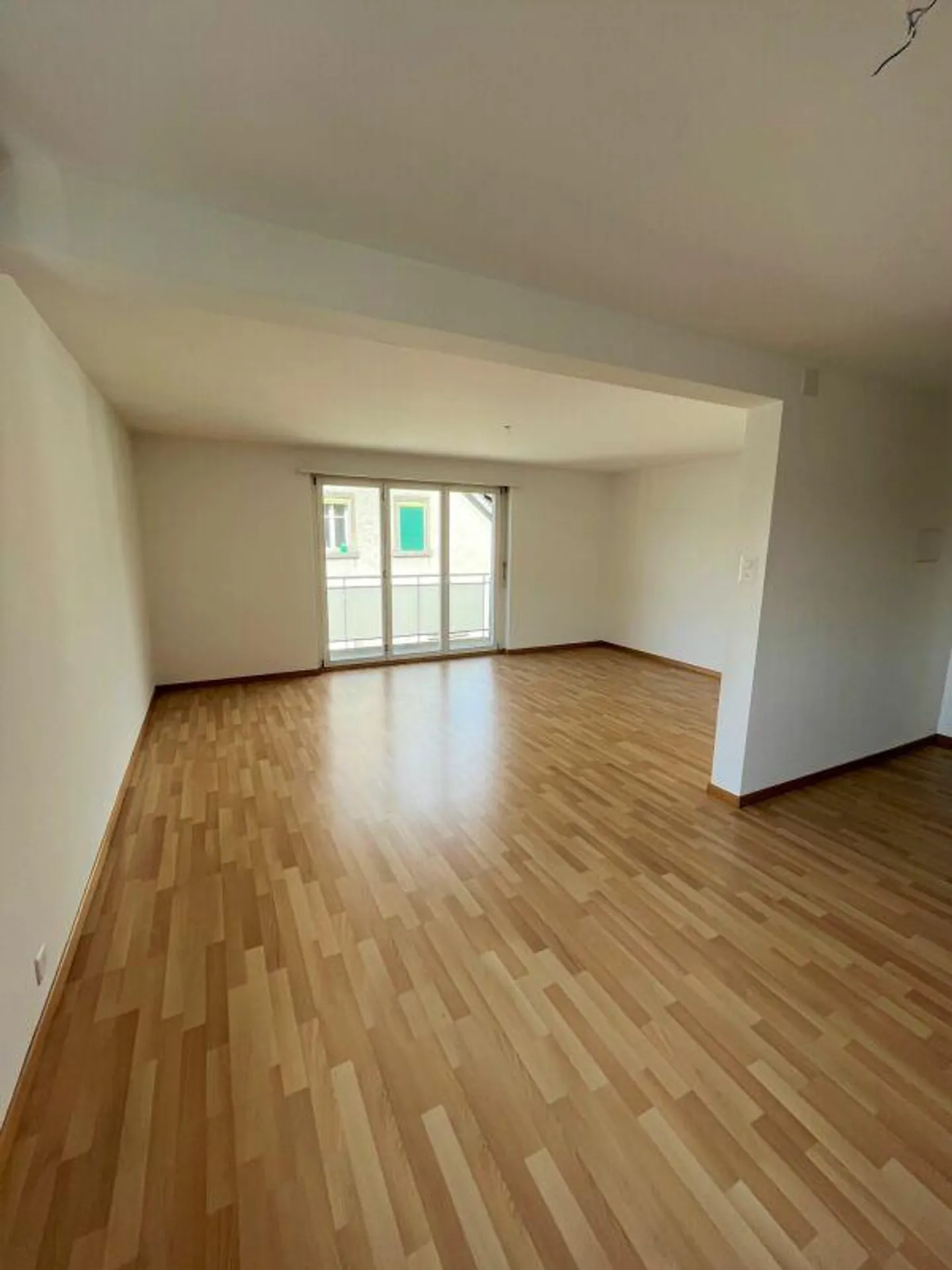 Bell'appartamento di 3,5 locali al 3° piano con balcone - Foto 5 di 7