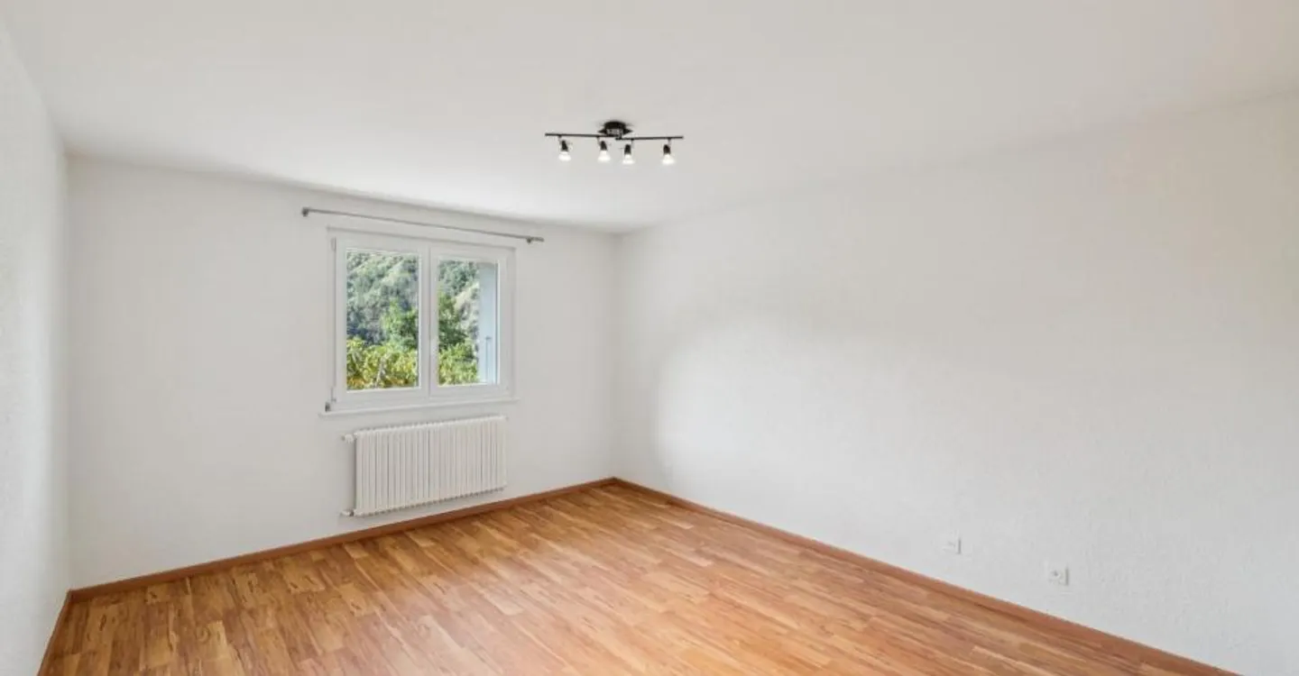 Detached house with panoramic view and privileged setting - Photo 8 of 11