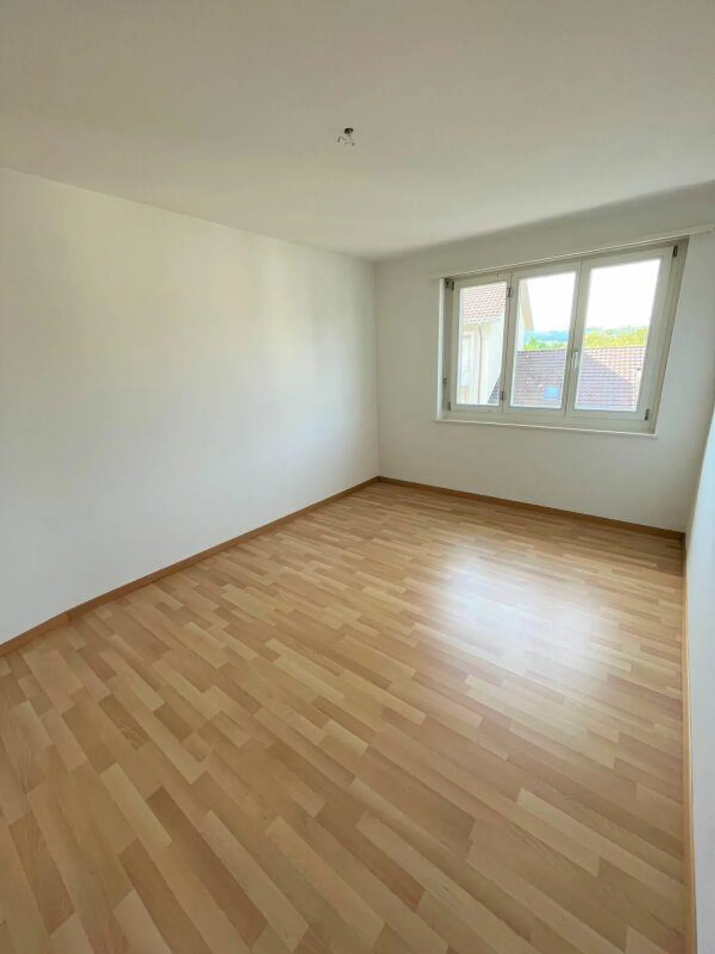Bell'appartamento di 3,5 locali al 3° piano con balcone - Foto 7 di 7