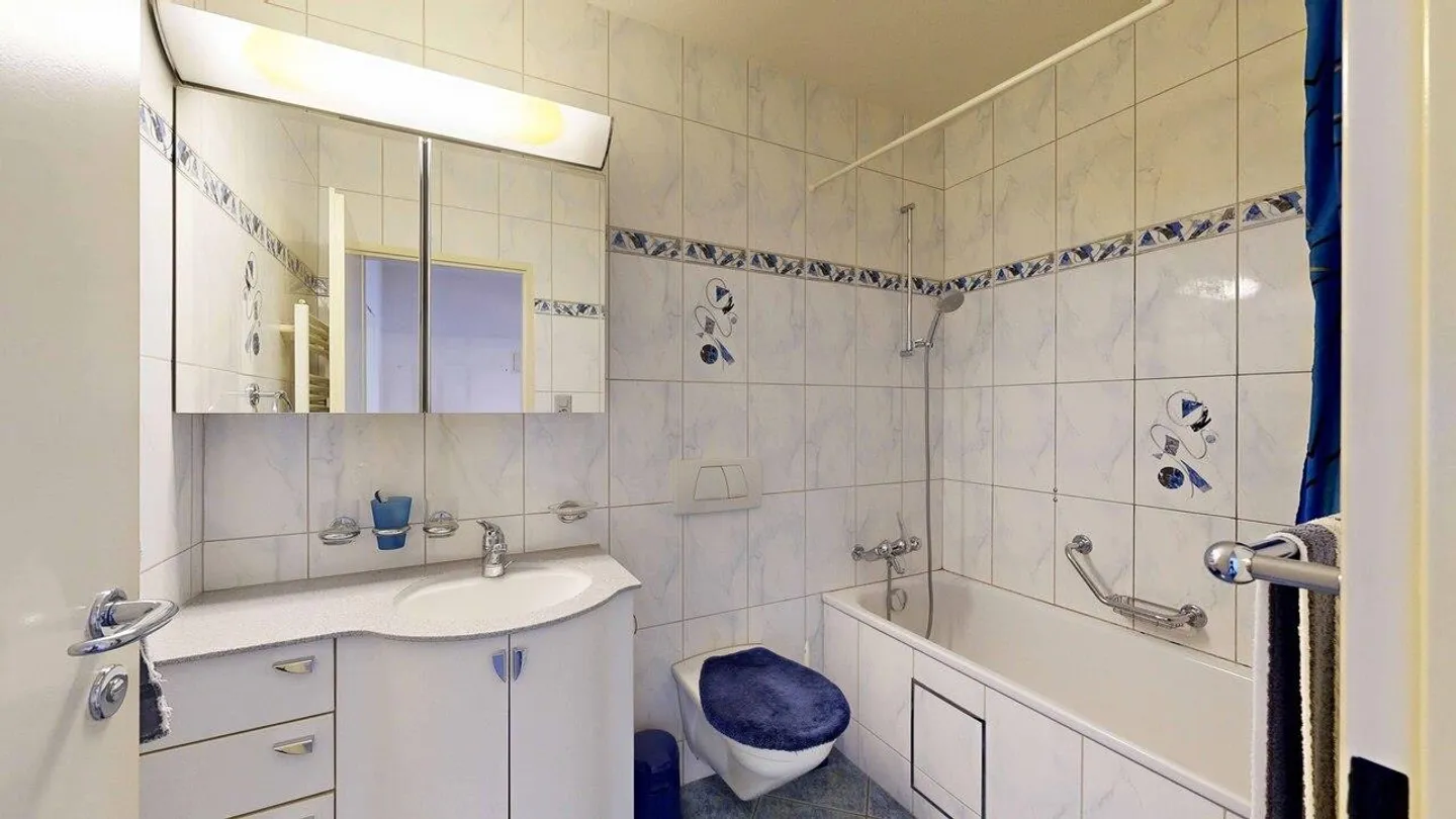 Appartement spacieux de 3,5 pièces avec deux balcons - Photo 6 sur 10