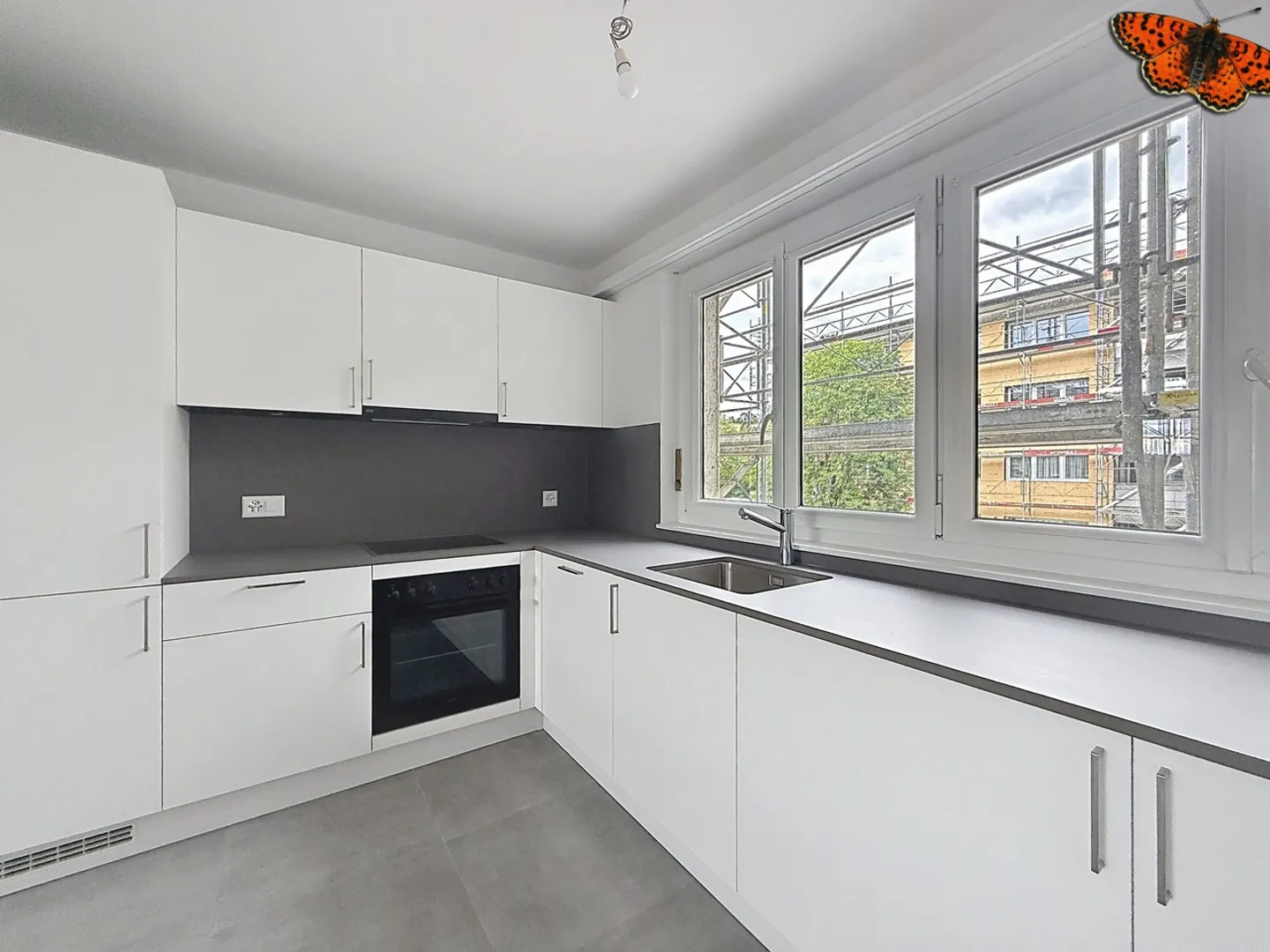 3-ZIMMER-WOHNUNG - Mit einem Balkon - Foto 1 von 9
