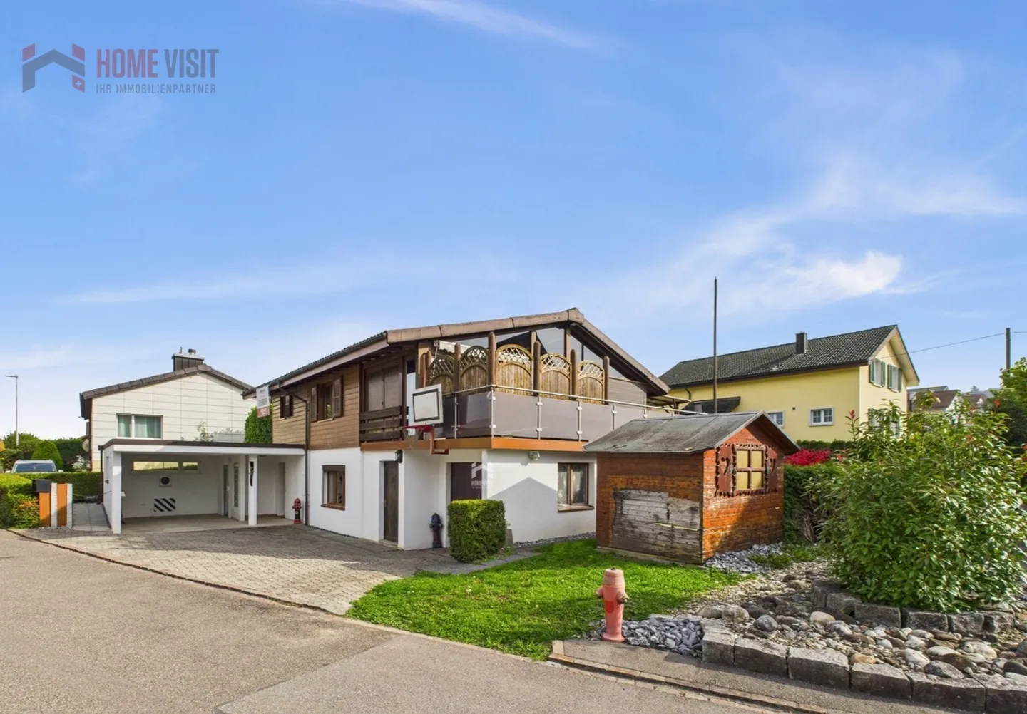 «Einfamilienhaus mit Herz–Gartenparadies & Ausbaupotenzial in Safenwil» - Foto 1 von 14
