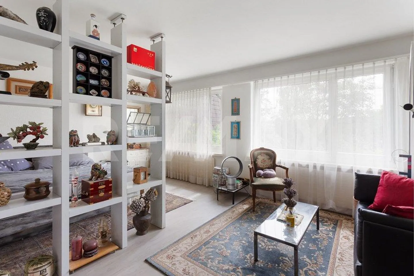 Maison individuelle de 7 pièces avec un appartement séparé dans un emplacement exclusif - Photo 5 sur 11