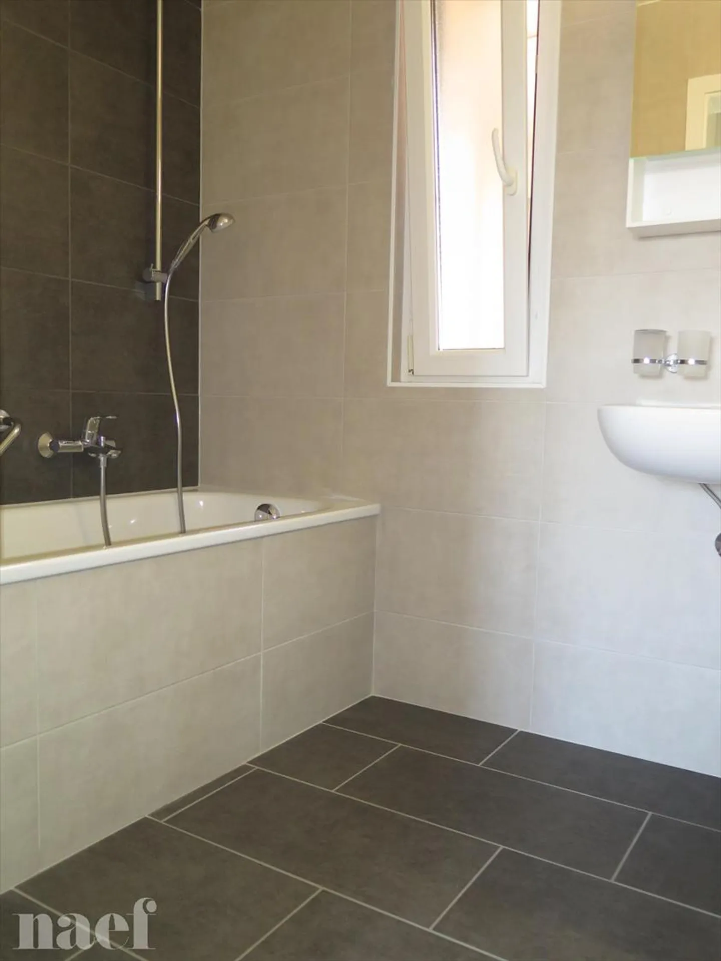 Appartamento 4 locali - Foto 3 di 6