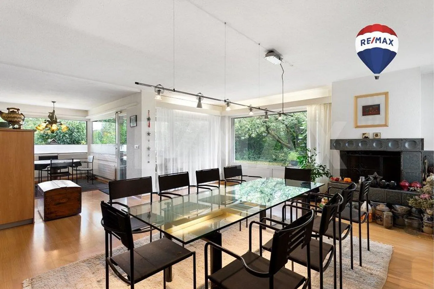 Maison individuelle de 7 pièces avec un appartement séparé dans un emplacement exclusif - Photo 1 sur 11