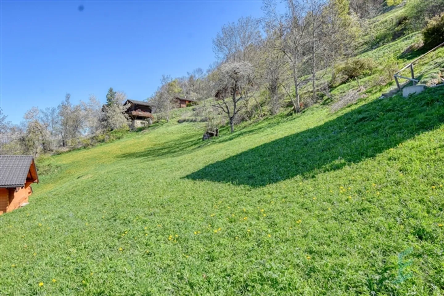 ESCLUSIVO 2 Terreni Edificabili nel Charmante Villaggio di Mission - Foto 5 di 7