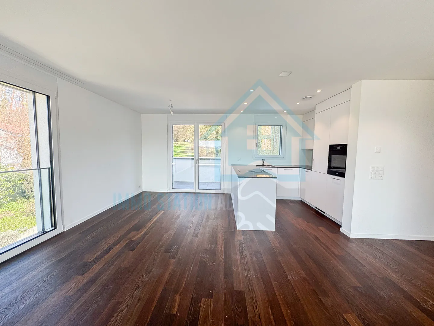 Exklusives 2.5-Zimmer-Penthouse im Attikageschoss - Erstbezug - Foto 5 von 23
