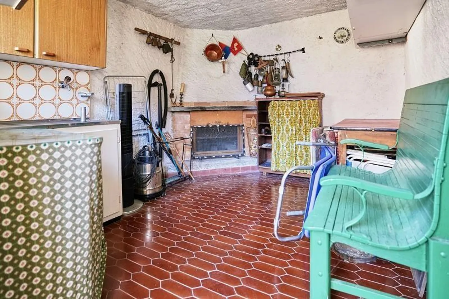4 1/2-Room House with Two Outbuildings in a Very Quiet, Sunny Location... - Photo 24 of 41