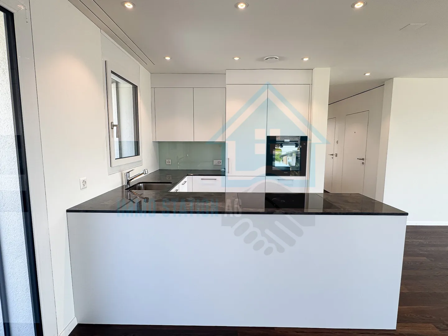 Exklusives 2.5-Zimmer-Penthouse im Attikageschoss - Erstbezug - Foto 7 von 23