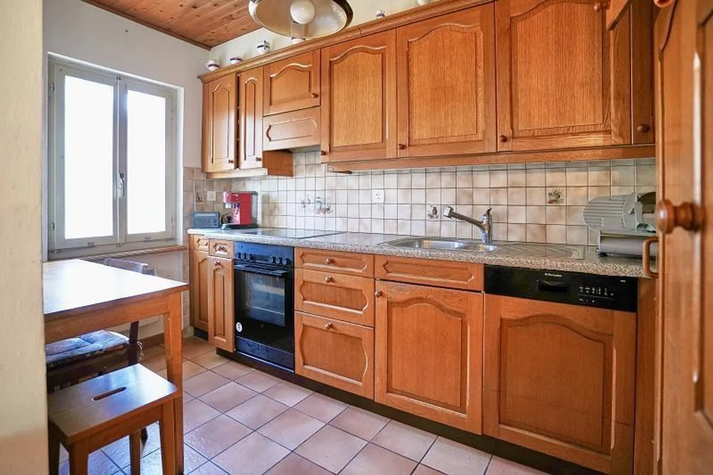 4 1/2-Room House with Two Outbuildings in a Very Quiet, Sunny Location... - Photo 10 of 41