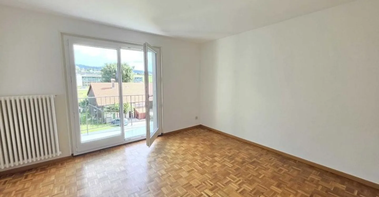 Charmant Appartement Rénové - Photo 5 sur 11
