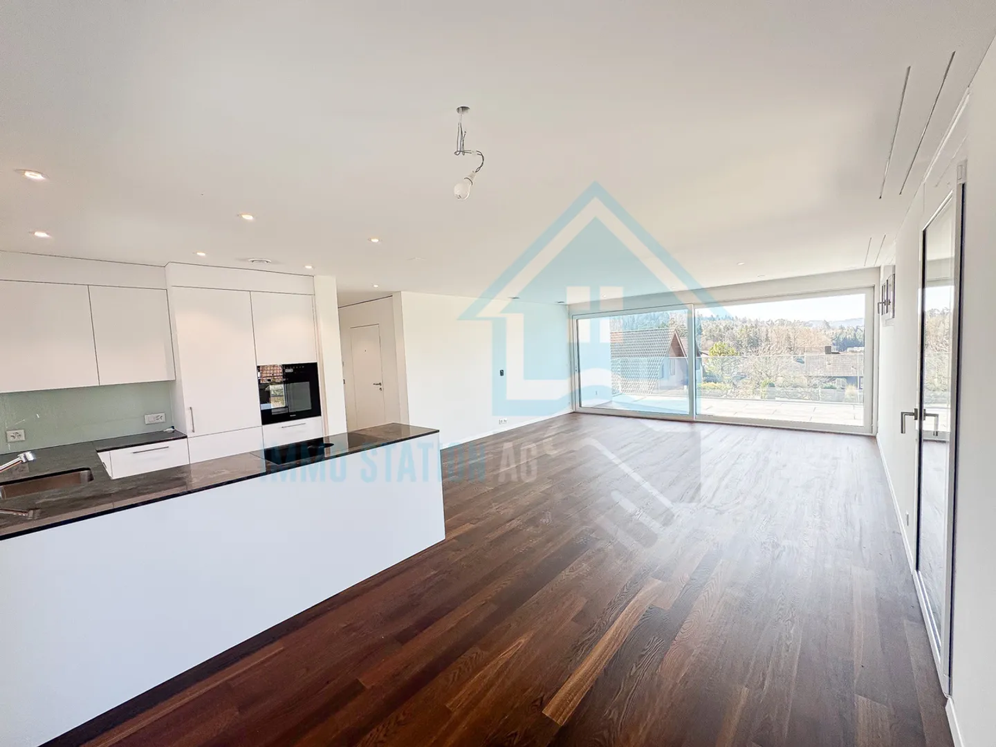 Exklusives 2.5-Zimmer-Penthouse im Attikageschoss - Erstbezug - Foto 1 von 23
