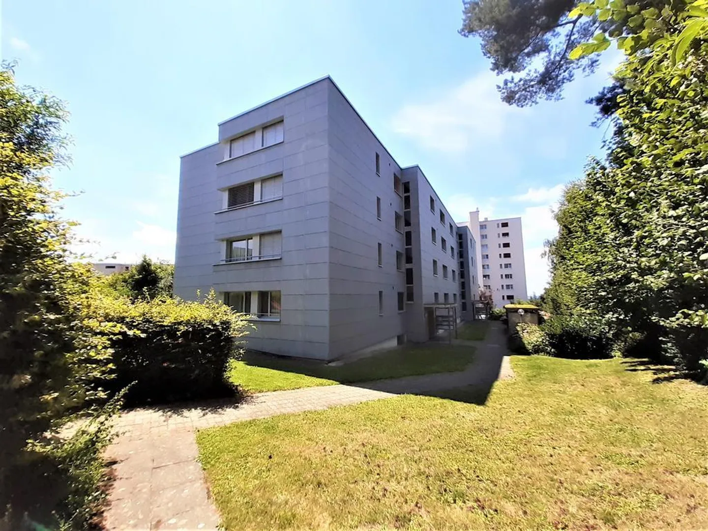 Posto auto in affitto a Berikon! - Foto 1 di 1