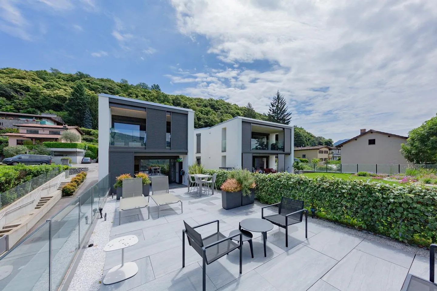 Synthesis | TI - Photo 2 of 14