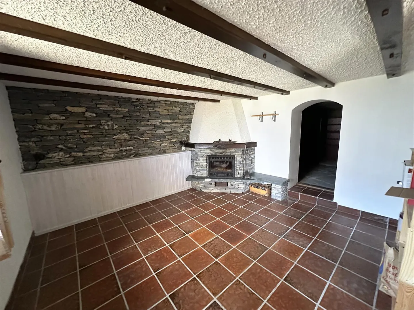 Flanthey – Charmantes Villa mit 3.5 Zimmern, Terrasse, Rasen und Doppelgarage - Foto 21 von 42