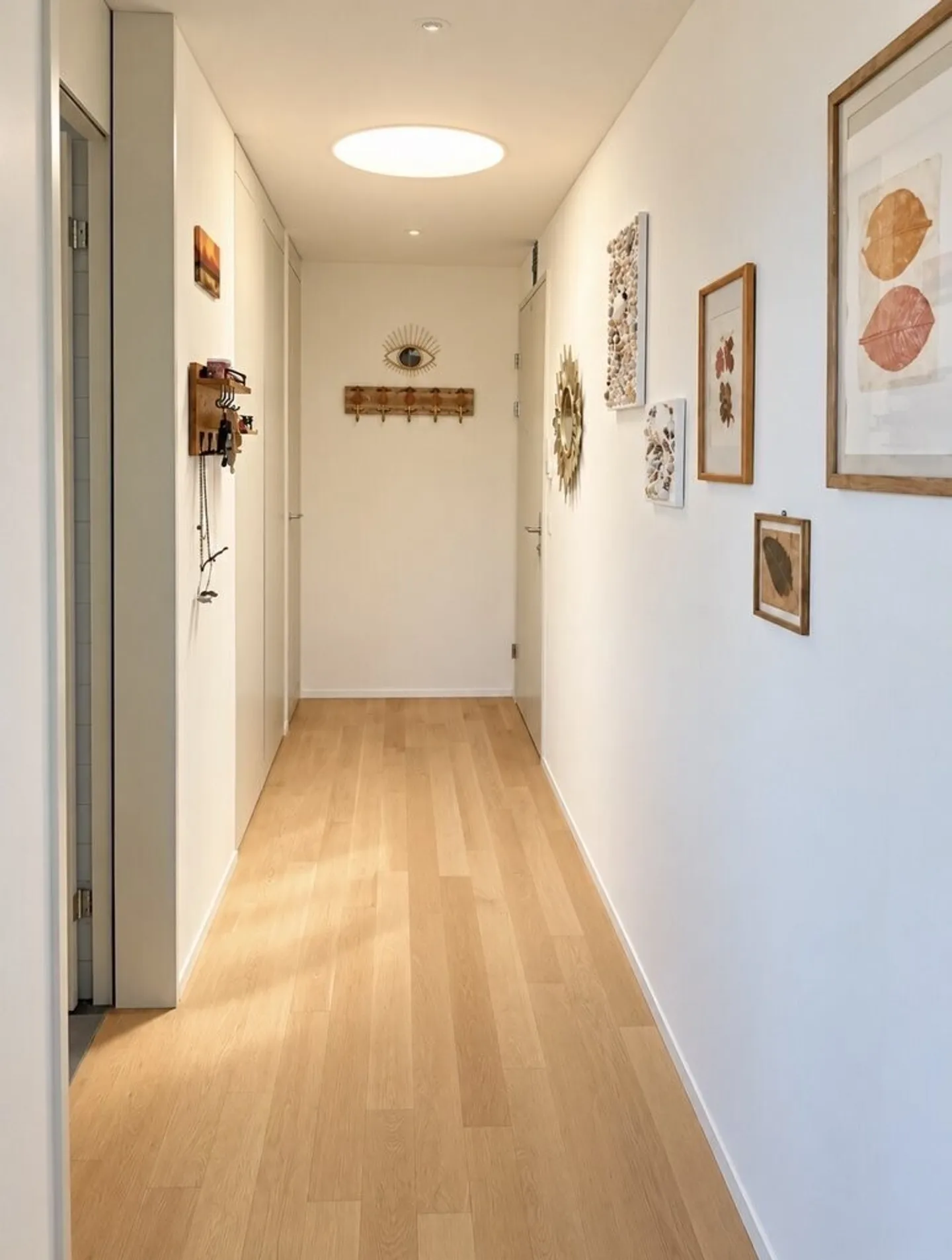 Vivre dans le vert - Appartement central de 3,5 pièces avec balcon - Photo 3 sur 12