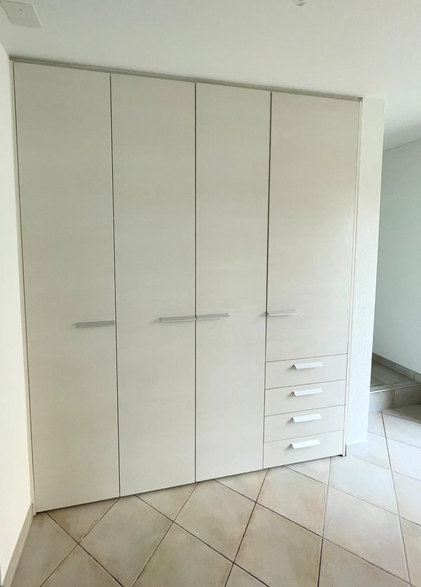 Geräumiges, komplett renoviertes Haus, nur 15 Minuten von Bellinzona entfernt - Photo 8 of 14