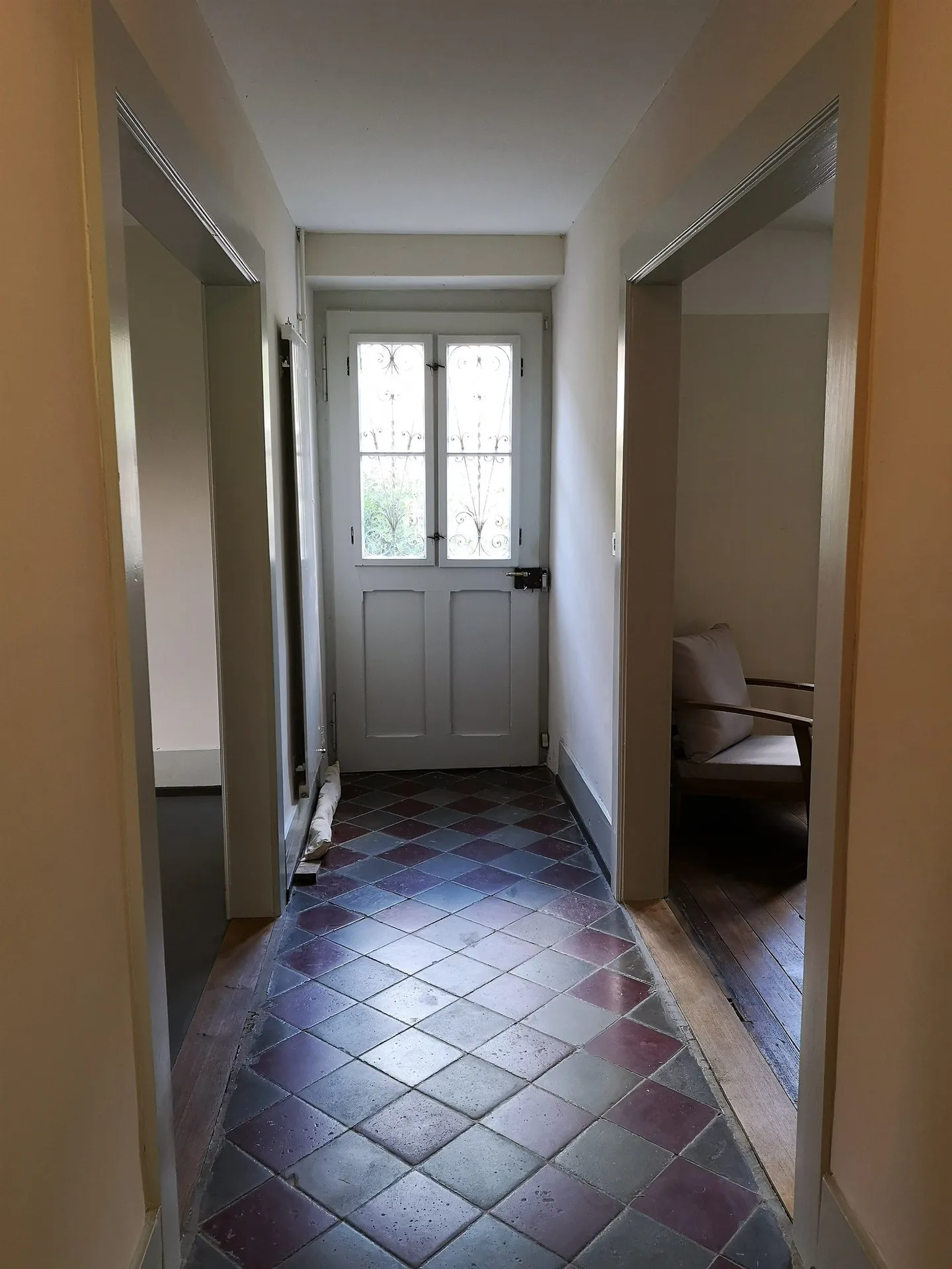 Charmant appartement au rez avec jardin, entrée indépendante - Photo 5 sur 17