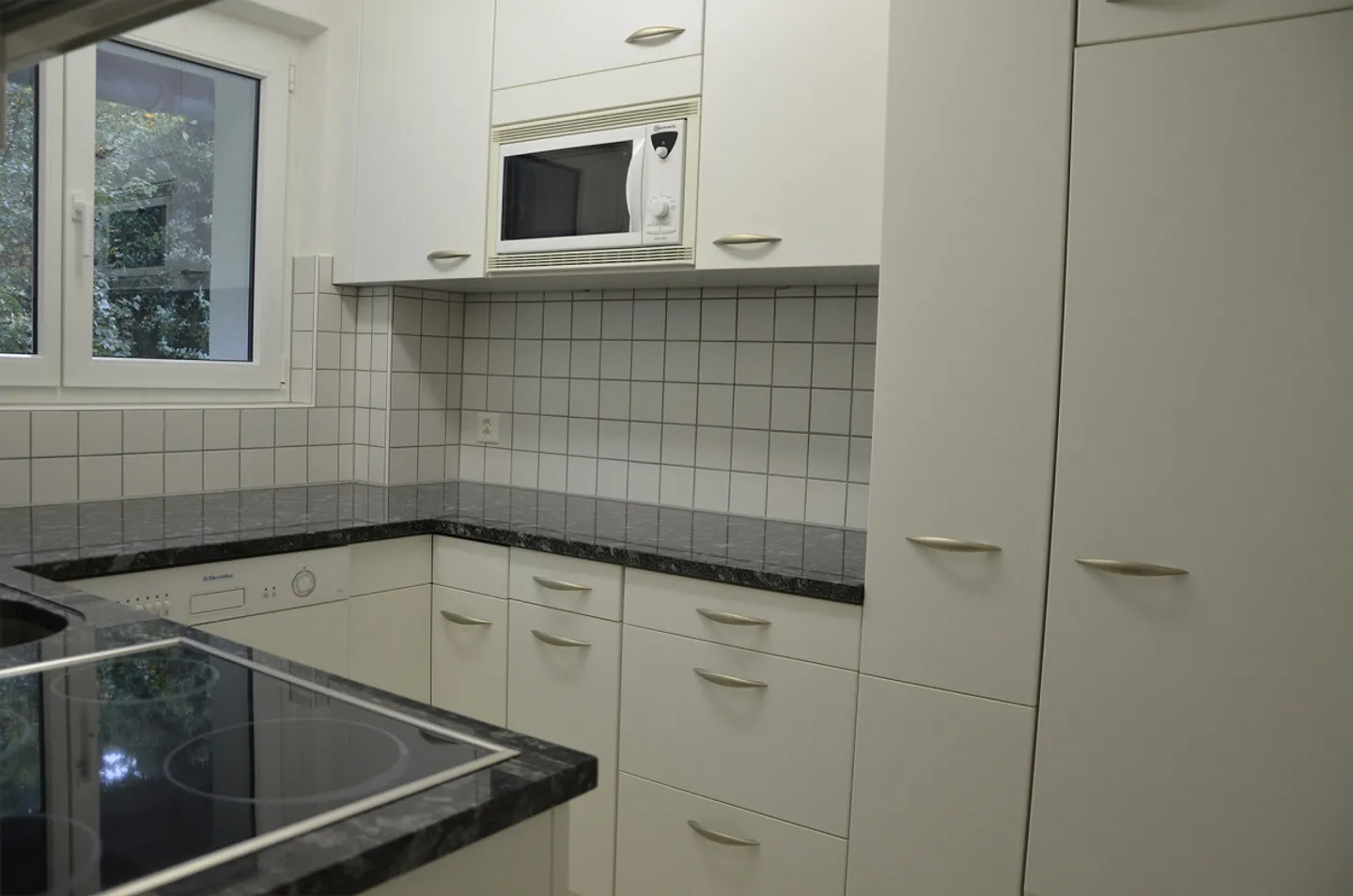 Spacious 3-room apartment with balcony - Photo 5 of 9