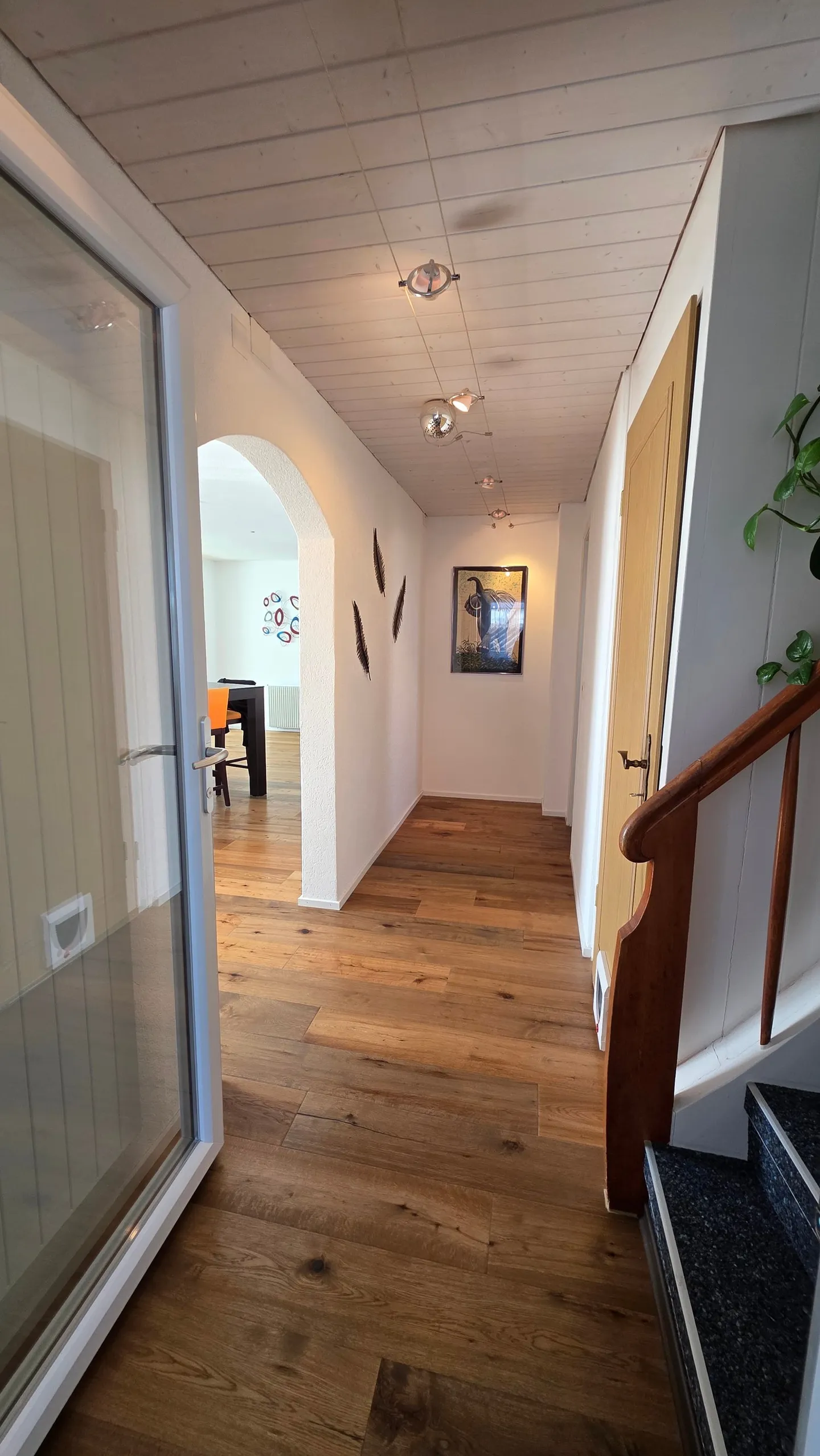 Charming Family Home with Garden - Photo 10 of 19