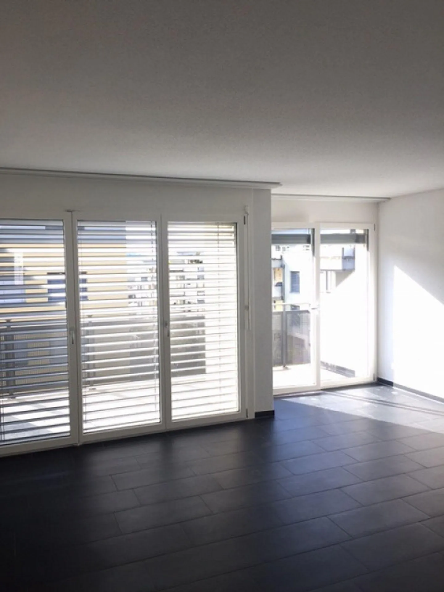 Appartamento 3 locali in edificio moderno - Foto 3 di 8